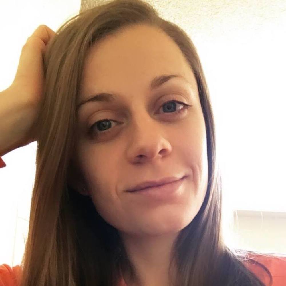 Meet your Posher, Aly